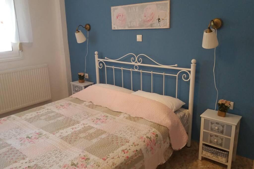 אואוראנואופולי Zefis Appartment מראה חיצוני תמונה